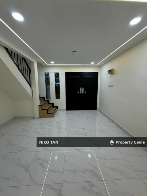 [UNBLOCK VIEW]2-Storey Jalan Lembah, Taman Desa Jaya For Sale