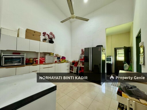 SINGLE STOREY SEMI-D, KAMPUNG PADANG JAYA, KUANTAN (FACING OPEN, LARGE REAR LAND)