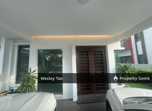 HOT SALE: One Krubong 2 Storey Endlot Fully Reno Freehold Furnished Fitted 32x70