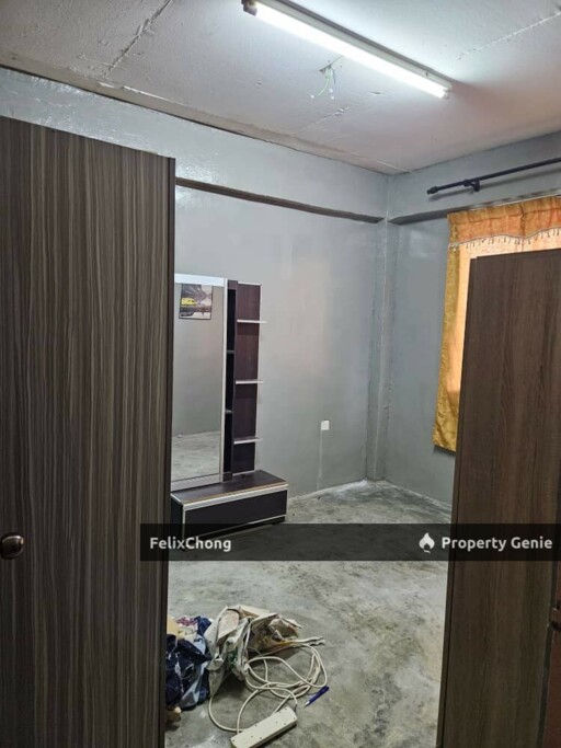 Temenggung Low Cost Flat,Indahpura,Kulai,Level 4,Original Condition