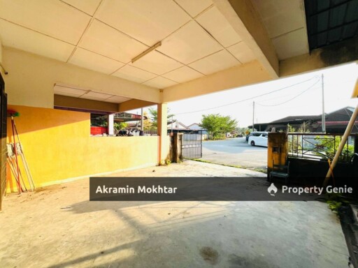 FREEHOLD & FACING OPEN | SINGLE STOREY TERRACE INTERMEDIATE HOUSE TAMAN SEMESTI TELUK INTAN PERAK