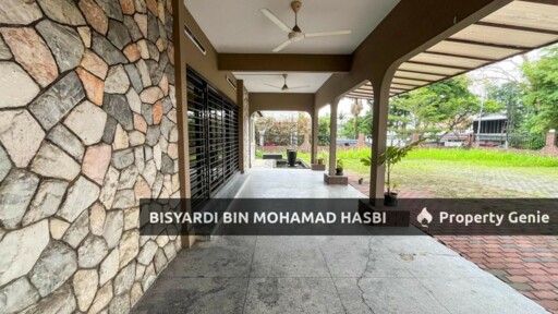 Old Bungalo Two Storeys Prime Location In Section 14, Petaling Jaya.