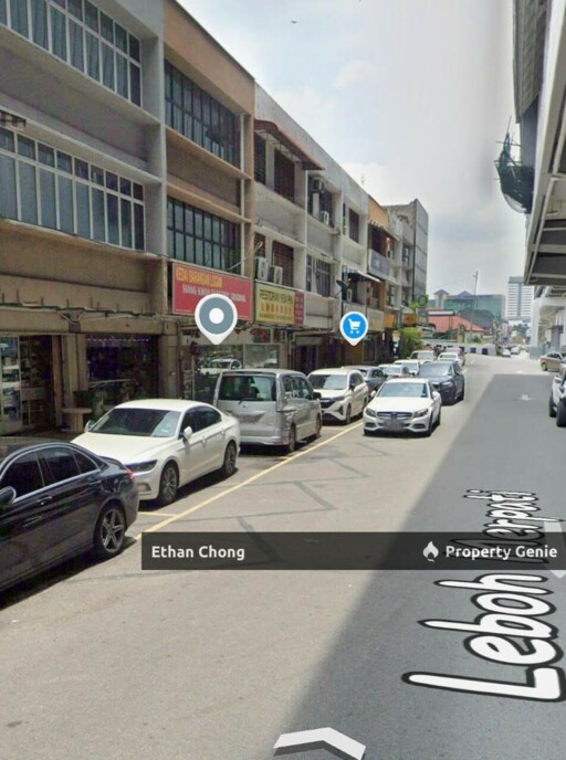 Unfurnished Ground Floor Shop for Rent at Lebuh Merpati, Off Jalan Meru, Klang