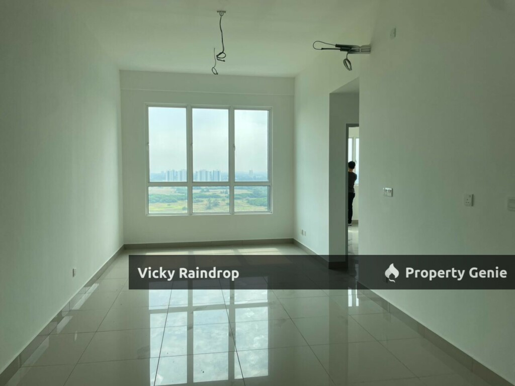 [FOR SALE] AMBER COVE RESIDENCE 2 BEDROOM CAN CASH OUT RM162K