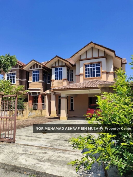 Rumah Berkembar Dua Tingkat Bandar Laguna Merbok