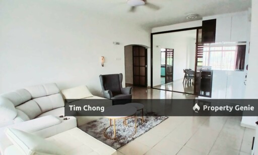 ☀️Putri Indah Condominium