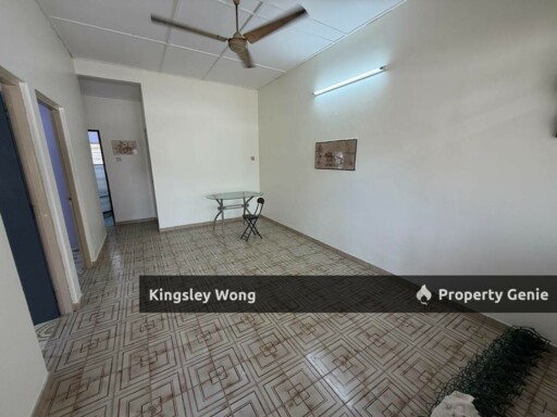 Bercham Taman Ramai Single Storey Terrace House Basic Condition Near Schools light industry area
