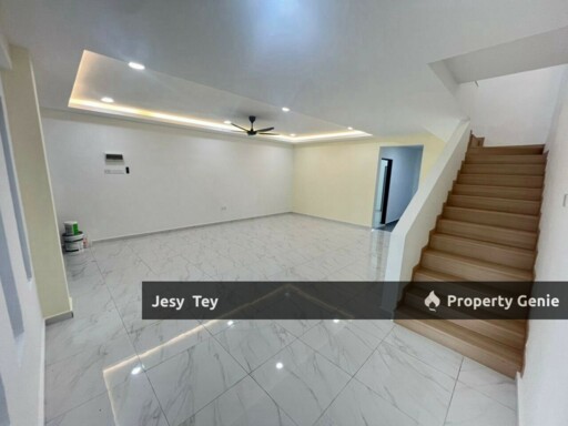 Taman Sri Skudai Double Storey Terrace House For Sales