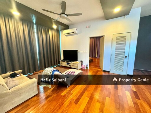 Three Storey Semi D Clover Garden Residence Cyberjaya
