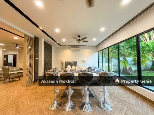 FREEHOLD , FACING OPEN, CORNER LOT & RENOVATED | 2 STOREY SEMI D, CASSIA @ GARDEN RESIDENCE, CYBERJAYA.