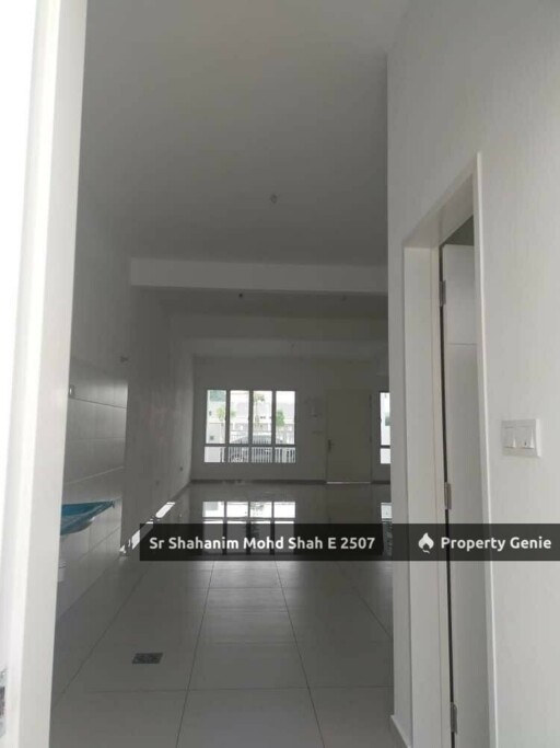 DOUBLE STOREY FOR SALE - LAMAN SENDAYAN, DELIA, BANDAR SRI SENDAYAN, NEGERI SEMBILAN