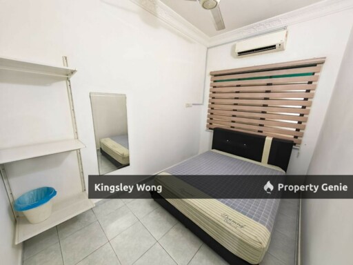Taman Desa Aman Lahat Pengkalan 6 rooms unit Endlot Near Mall Schools