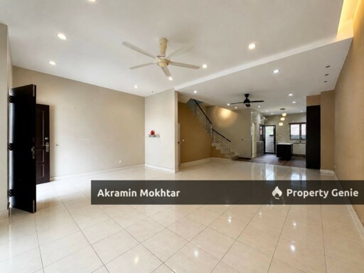 Freehold, Renivated & Partially Furnished | Setia Indah 12 Setia Alam Double Storey