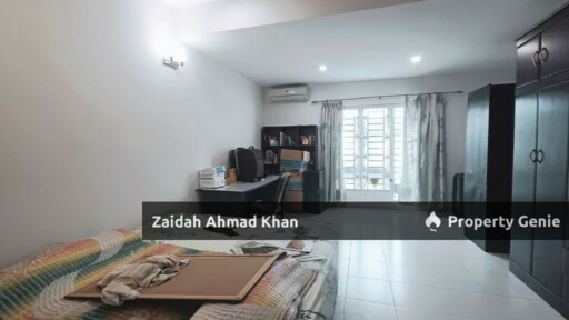 Hill Park 1 DOUBLE STOREY HOUSE FOR SALE RENOVATED KITCHEN CABINET FREEHOLD