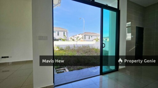 For Rent, Corner Unit @Jalan Ayu, Taman Pelangi Indah