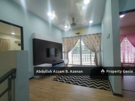 DOUBLE STORY CORNER LOT ! FULLY FURNISHED
