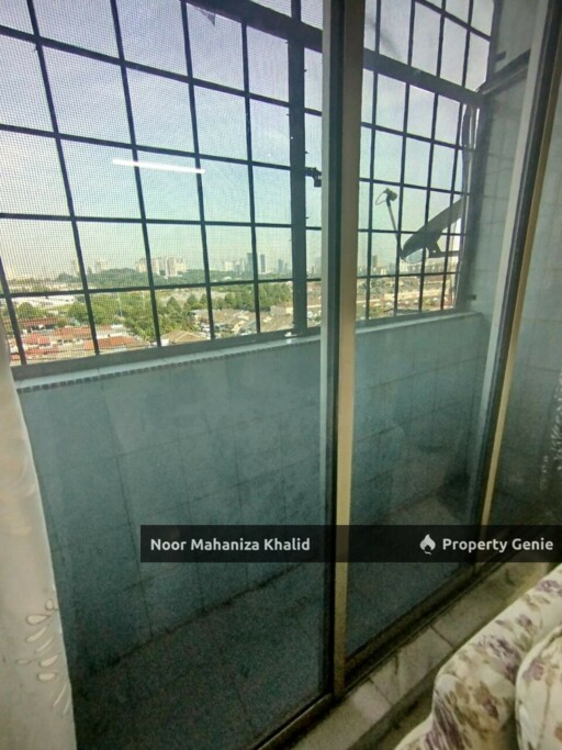 Apartment Vista Lavender, Taman Kinrara Puchong