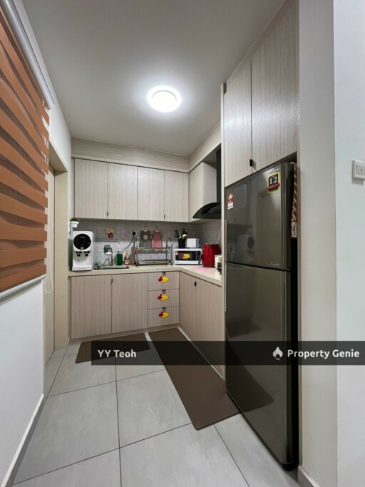 The Quartz Residence Kampung Lapan 3R Unit