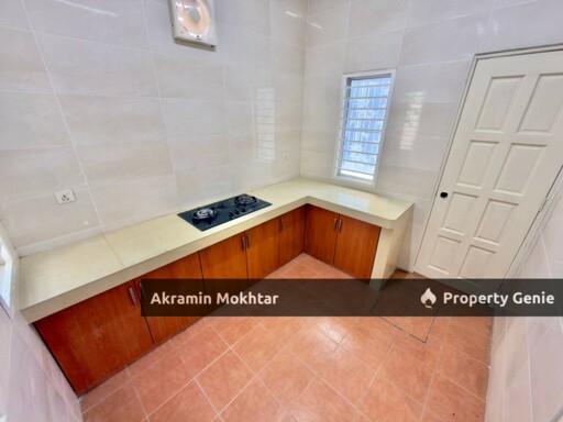 FACING OPEN, END LOT & RENOVATED | 2 Storey Terrace Vista Hill Bandar Mahkota Cheras, Cheras Selangor