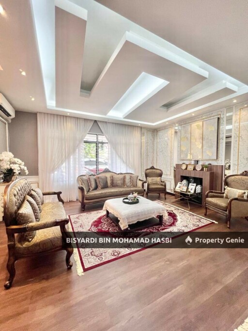 FULLY RENOVATED 2.5 STOREY SEMI DETACHED, PUNCAK BANGI SEKSYEN 6, BANDAR BARU BANGI.
