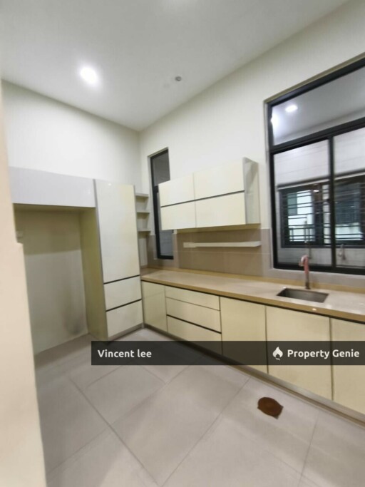 Eden Jalil, Taman Puncak Jalil, Seri Kembangan, FREEHOLD 3 Storey Terrace, 10 Minutes Drive to Pavilion Bukit Jalil