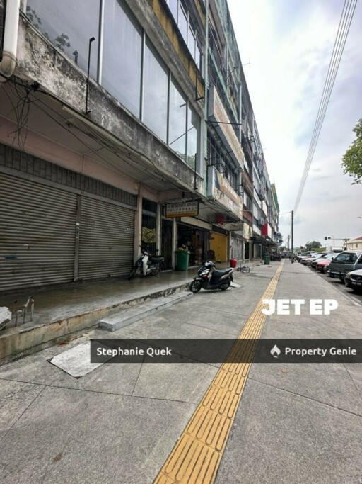 Jalan Goh Hock Huat Klang Facing Main Road Ground Floor 1600sf Shop Lot For Rent