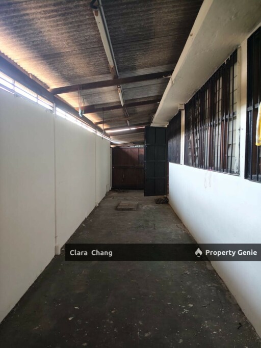 Taman Johor Jaya 1.5 Storey Factory