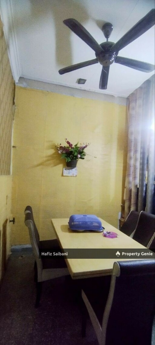 Single Storey Kampung Raja Uda Port Klang
