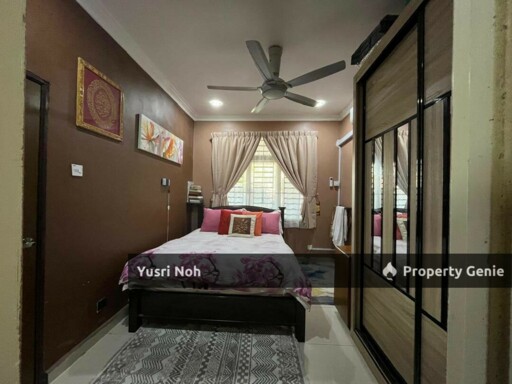 Rumah Teres 1.5 Tingkat @ Equine Park, Seri Kembangan