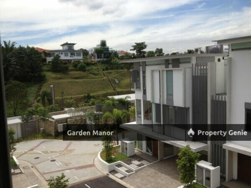 Garden Manor
