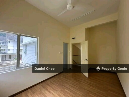 Sunway Montbleu Ground Floor Unit Partially Furnished FOR RENT