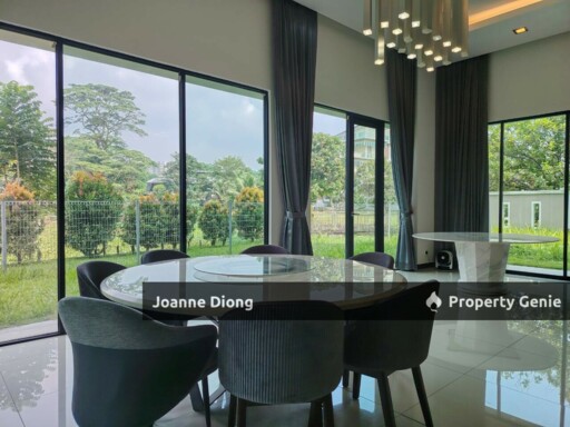 Monterez 3 Storey Bungalow