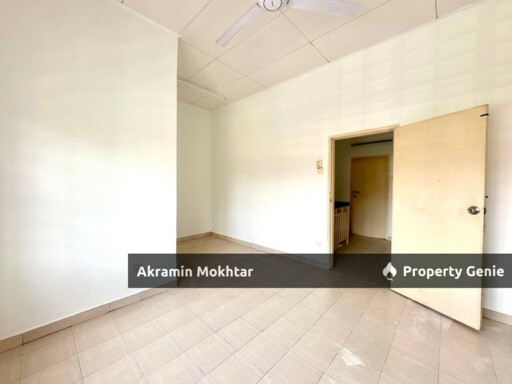 Double Storey Terrace Intermediate Seksyen 5, Kota Puteri, Rawang