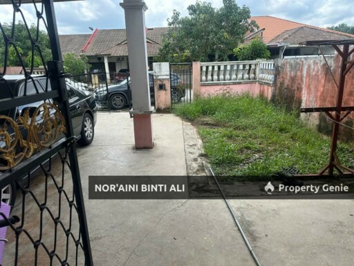 Teres Setingkat Indera Mahkota 14 Taman Mahkota Idaman, Kuantan For sale