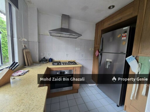 Below market partially furnished cyber heights villa