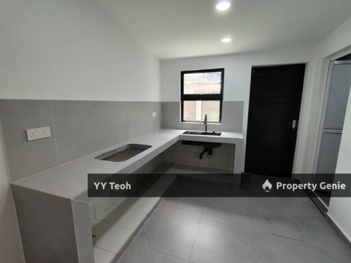 Ujong Pasir Single Storey Terrace