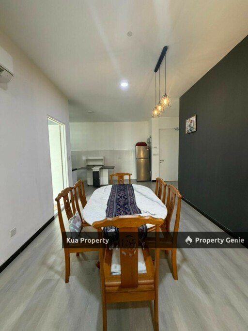 Prima Bintawa Riverfront Apartment