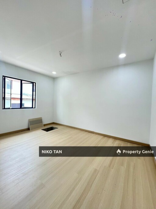 For Sale  Jalan Sri Putri 4/5 Taman Putri Kulai