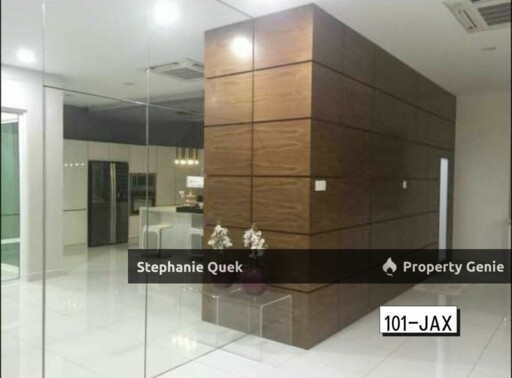 3 Storey Corner Superlink House For Rent Or Sale @ Anjung Sari Setia Alam Gated Guarded Fully Extended Renovated