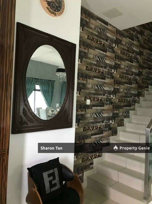3 Storey Cluster House Taman Mutiara Mas Skudai Leasehold Negotiable Unblocked View Skudai Prime Area 5 min to Lotus near Mydin Aeon Hospital School