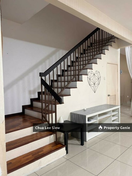 For Rent RM 2,700 (nego)🏠 Double Storey Terrace House 📍Rini Heights