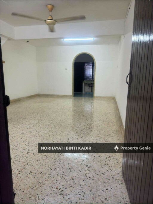 Rumah Teres Low Cost Setali Dah Extend di Dapur Freehold