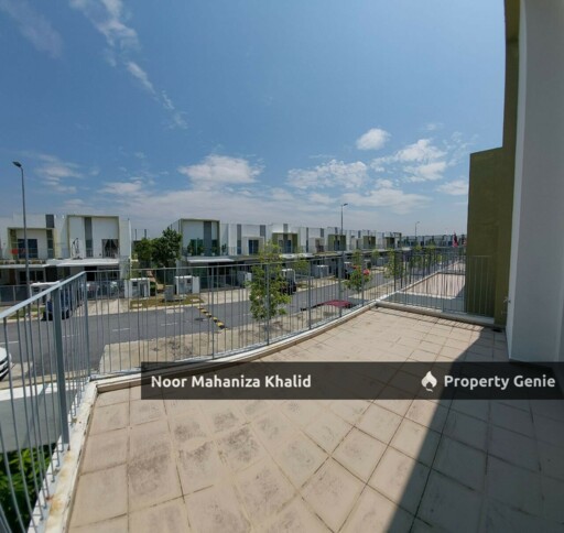 Casa Wood Cybersouth Dengkil Selangor