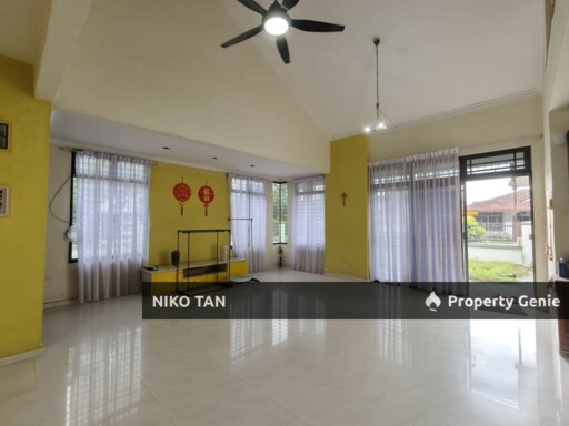 Jalan Jelatang 2Stry Semi D Corner Lot Megah Ria Masai