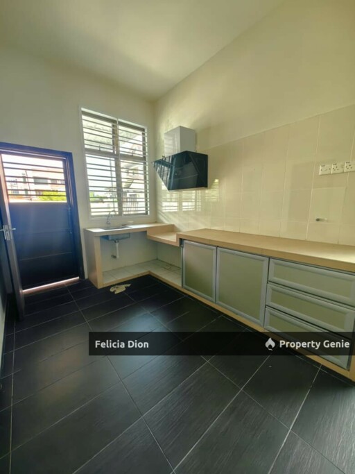 TAMAN MERBOK@BUKIT BARU 2 STOREY ENDLOT EXTRA LAND FOR SALE 🏕️ BELOW VALUE