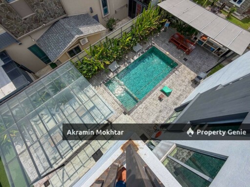 Renovated & Fully Furnished | 3 Storey Bungalow Kristal Court Seksyen 7, Shah Alam