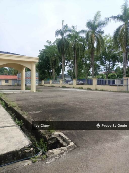 Double Storey Factory for Rent