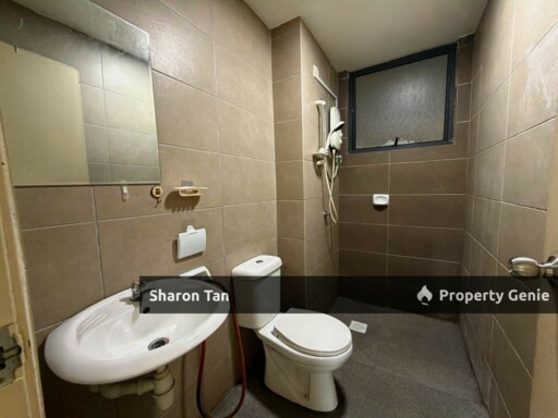 Arc Hill 3B2B Apartment Tmn Daya, Setia Indah, Dato Onn, Mount Austin