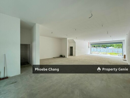 IPOH BERCHAM BIG SIZE 30'x70' 2 STOREY SHOPLOT OPEN FOR SALE