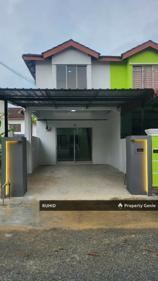 End Lot Double Storey House For Sale @ Taman Scientex, Pasir Gudang | Freehold